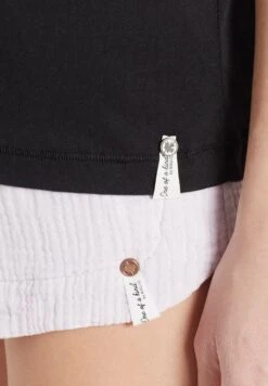 Khujo T-Shirts T-Shirt Banani Instinct Frauen Schwarz -Khujo 0549166badf57a5e4c8ad34e915a355c