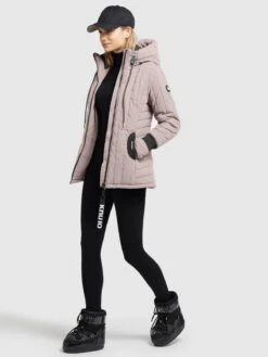Khujo Übergangsjacken Jacke TWEETY PRIME Frauen Rosa -Khujo 16c8aba012a490b5ae562b638ca95b5f