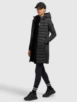 Khujo Wintermäntel Mantel Ruth Frauen Schwarz -Khujo 184a9cbb0a32ed5023eefc21c292cbe0