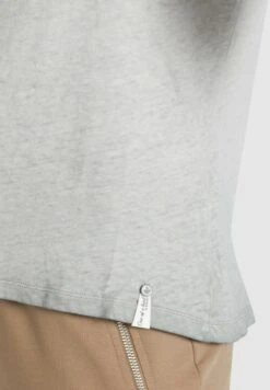 Khujo T-Shirts T-Shirt MATAMA Frauen Grau -Khujo 4d930388235cc7abd8a1935e4621f209