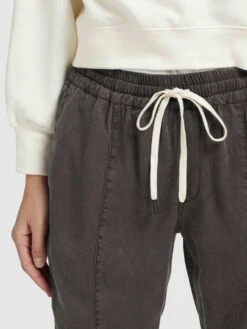 Khujo Stoffhosen Tapered Hose SANDI Frauen Anthrazit -Khujo 57d69454fd6ca4391853a8e70b0dd1b1