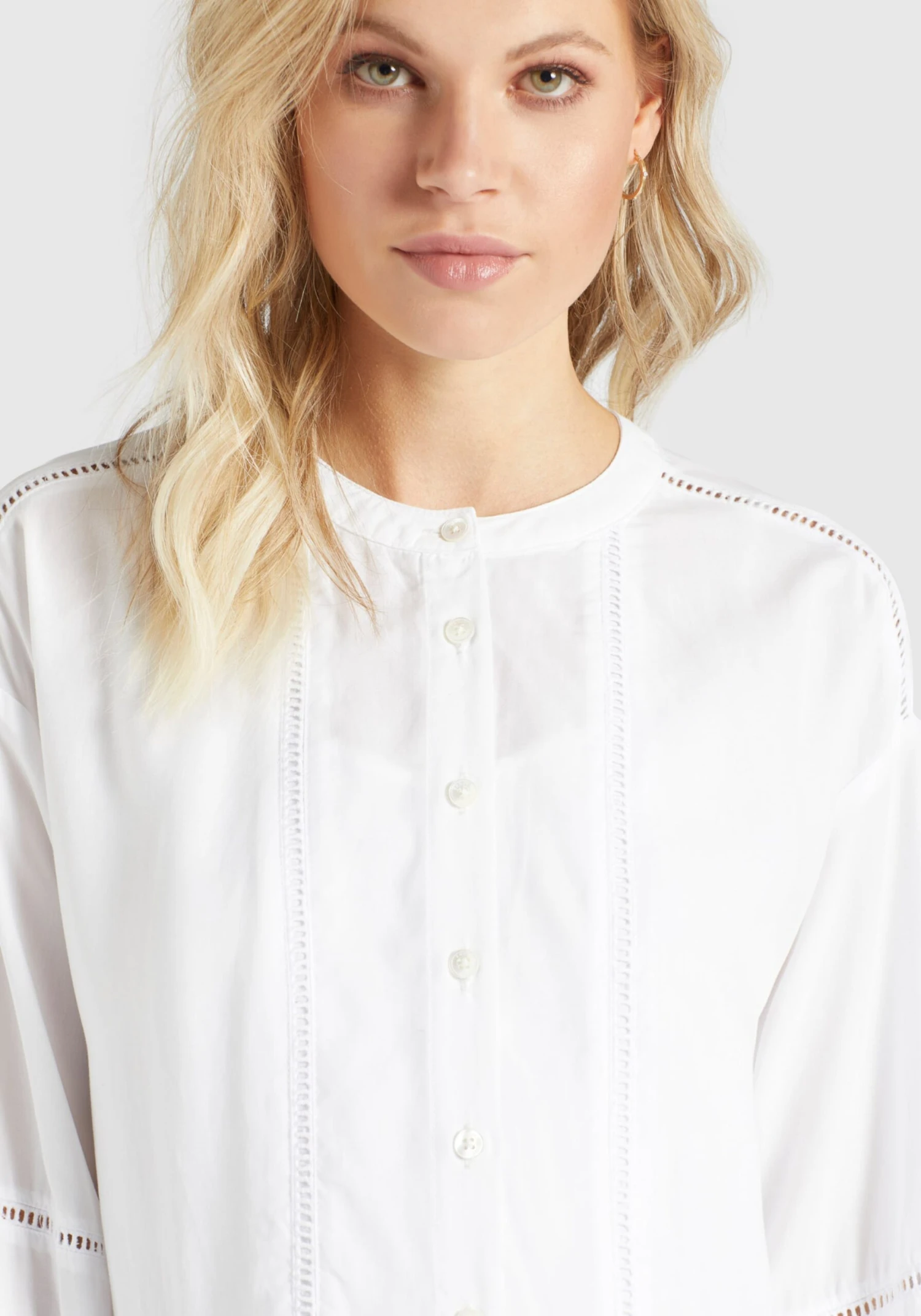 Khujo Blusenkleider Kleid Crepes Frauen Weiß 7 Khujo Blusenkleider Kleid Crepes Frauen Weiß – Bild 6