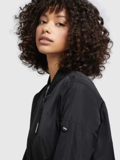 Khujo Übergangsjacken Jacke Stence2 Frauen Schwarz -Khujo eef6c8f59c77ecfc2b58949a07de5616